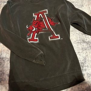 Women’s Razorback sweatshirt